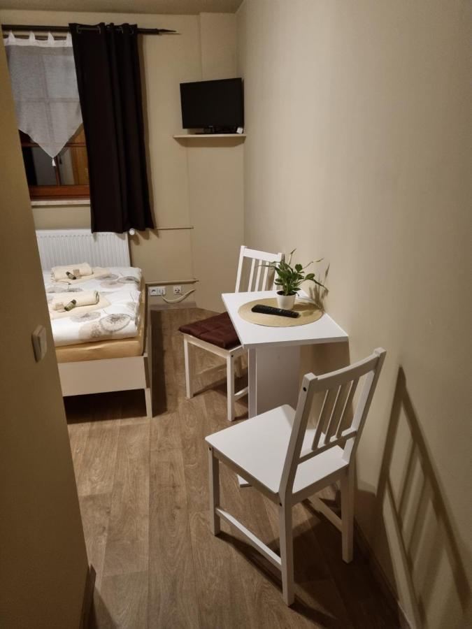 Pension トルガウ 部屋 写真